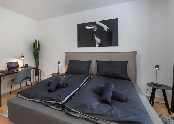 Appartement Sweethome - Kueche, Stellplatz, Wlan, Naehe S-bahn *