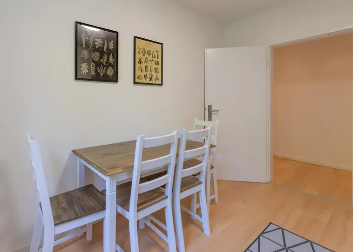 Sweethome - Kueche, Stellplatz, Wlan, Naehe S-bahn Lejlighed