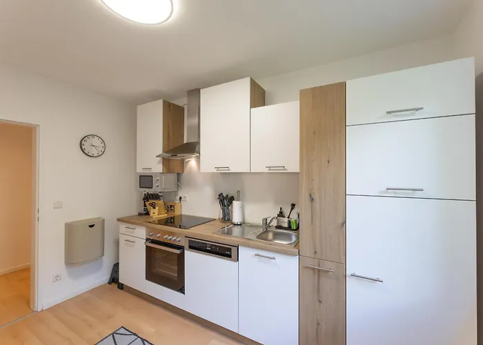 Appartement Sweethome - Kueche, Stellplatz, Wlan, Naehe S-bahn München