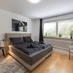 Sweethome - Kueche, Stellplatz, Wlan, Naehe S-bahn Daire *