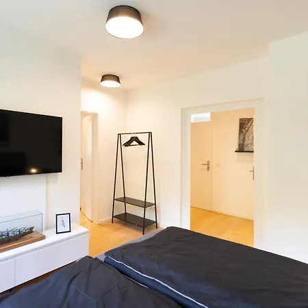Sweethome - Kueche, Stellplatz, Wlan, Naehe S-bahn Apartment Munich