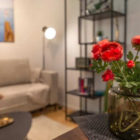 Sweethome - Kueche, Stellplatz, Wlan, Naehe S-bahn Lägenhet